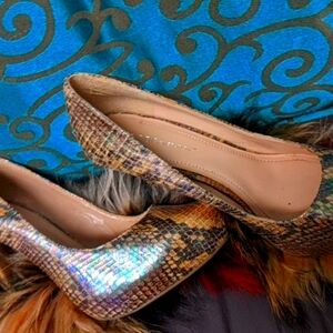 BCBG generation snake skin heels